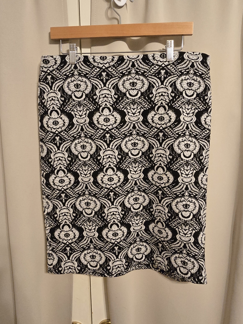 Grace Elements Black & White Damask Pencil Skirt Size 12